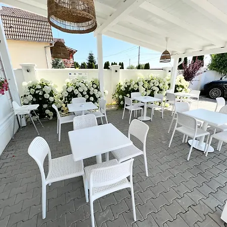 Hotel Krystal Boutique Mansion 4*