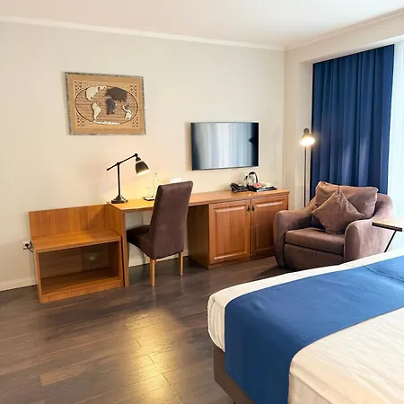 Krystal Boutique Mansion Hotel 4*