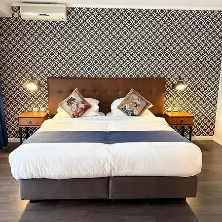 Krystal Boutique Mansion Hotel 4*