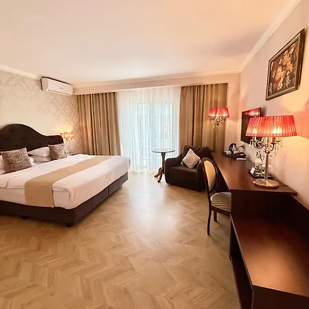 Krystal Boutique Mansion 4*