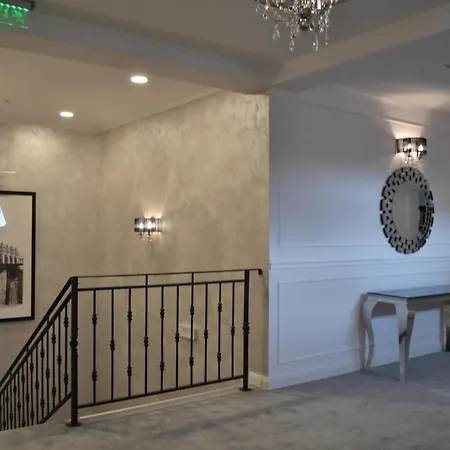 Krystal Boutique Mansion 4* フネドアラ